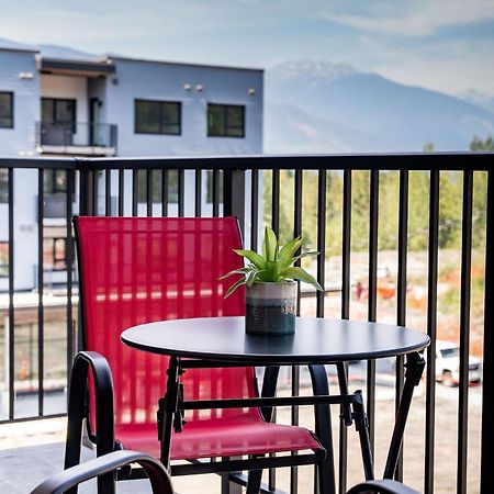 Alpine Haven By Revelstoke Vacations Apartment Ngoại thất bức ảnh