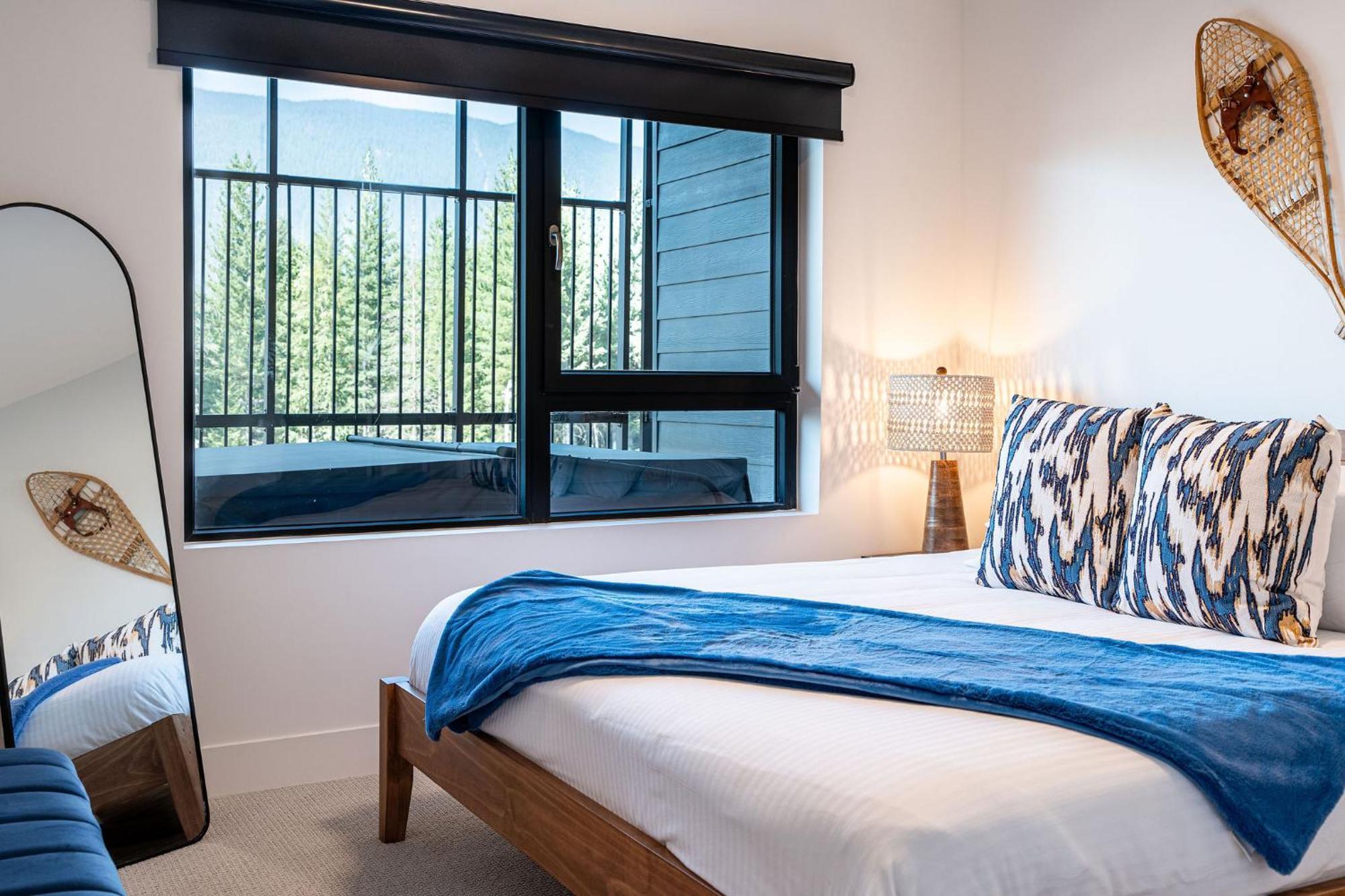 Alpine Haven By Revelstoke Vacations Apartment Ngoại thất bức ảnh